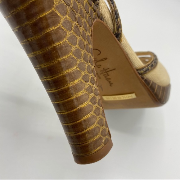 Cole Haan Collection Canvas Pumps - Picture 10 of 12